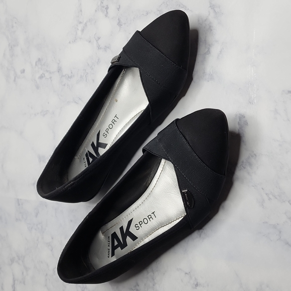 Anne Klein sport black flats - Picture 4 of 6